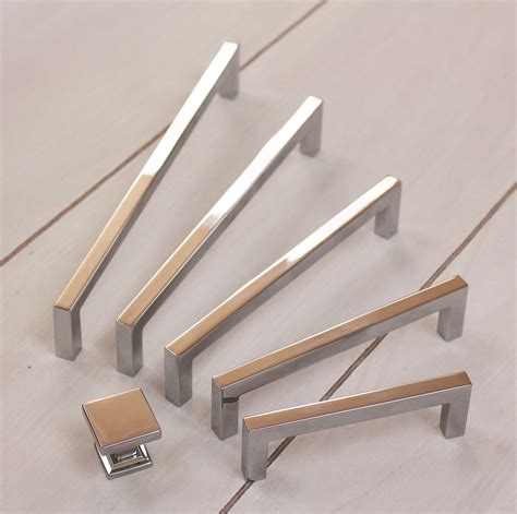 modern kitchen cabinet hardware